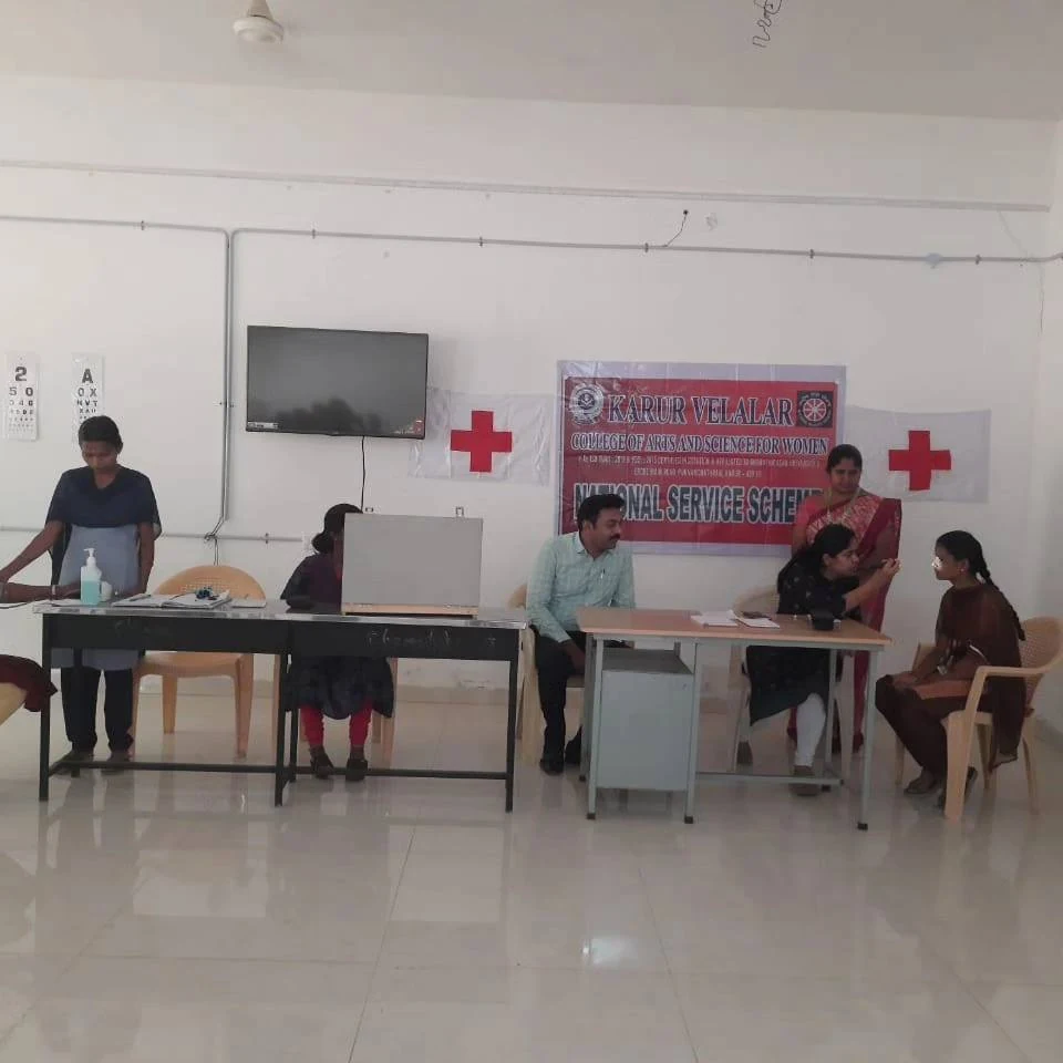 free eye camp along with NSS & YRC