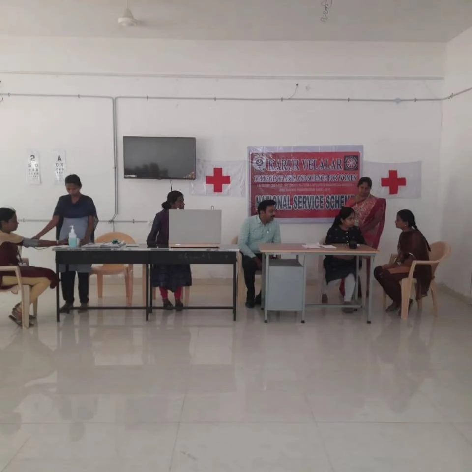 free eye camp along with NSS & YRC